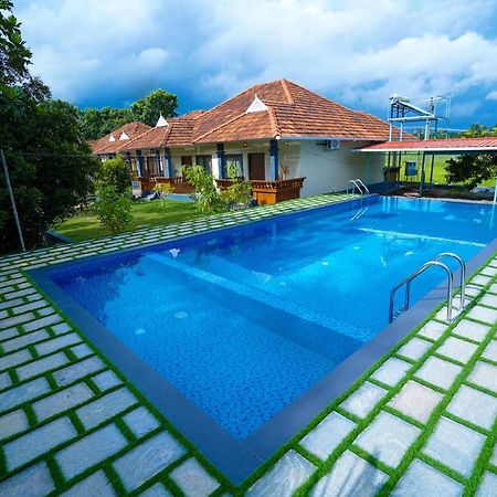 Kottackal Nature Inn Nedumbassery Kültér fotó