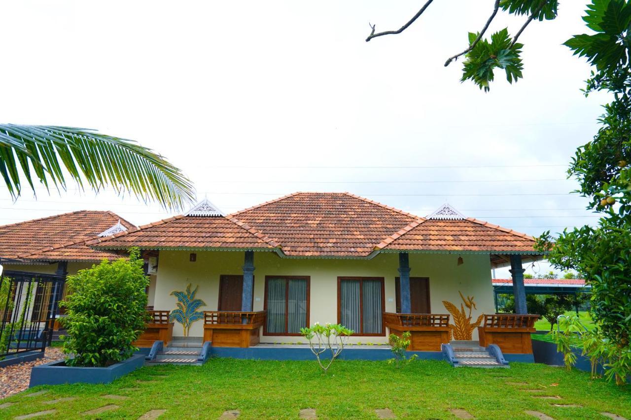 Kottackal Nature Inn Nedumbassery Kültér fotó