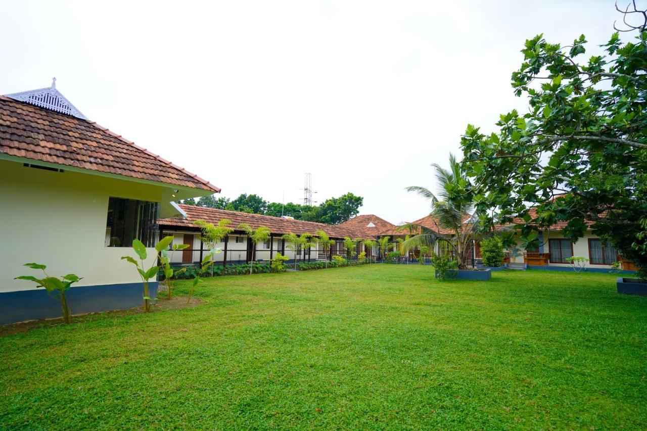 Kottackal Nature Inn Nedumbassery Kültér fotó